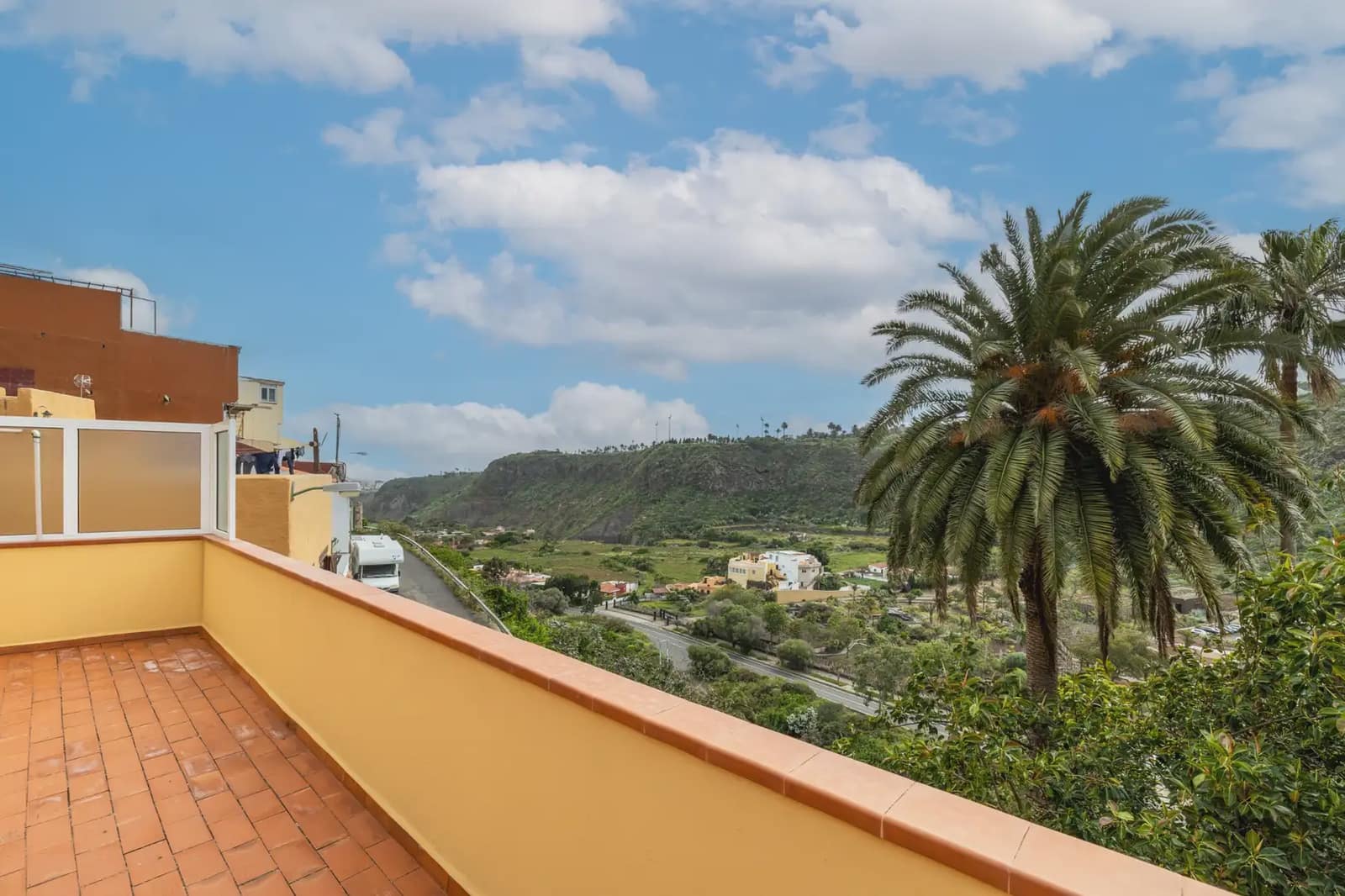 Casa de 4 habitaciones en Las Palmas de Gran Canaria en venta - 329.000 € (Ref: 9783401)