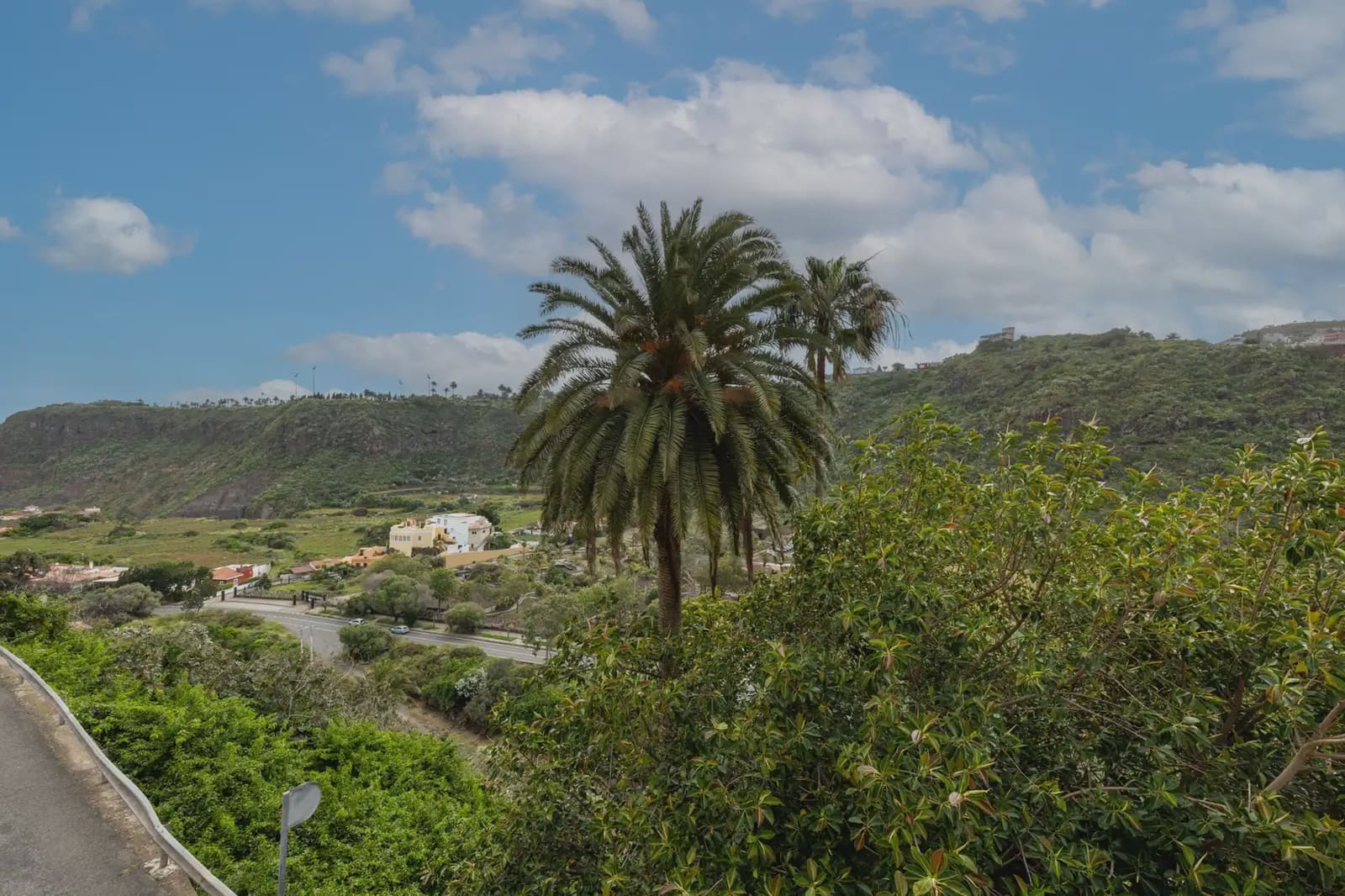 Casa de 4 habitaciones en Las Palmas de Gran Canaria en venta - 329.000 € (Ref: 9783401)