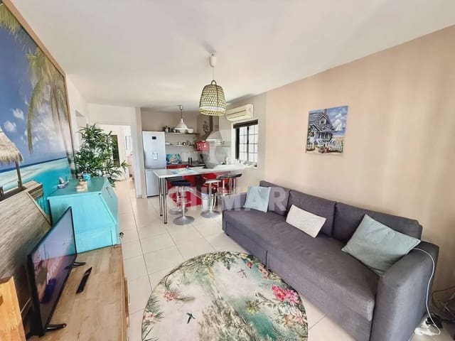 Piso de 2 habitaciones en San Miguel de Abona en venta con piscina - 279.000 € (Ref: 9815211)