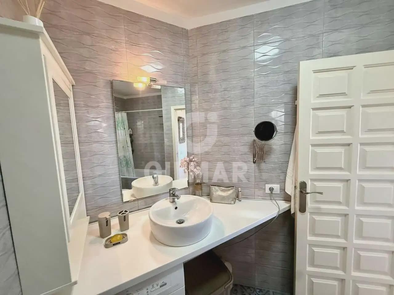 Piso de 2 habitaciones en San Miguel de Abona en venta con piscina - 279.000 € (Ref: 9815211)