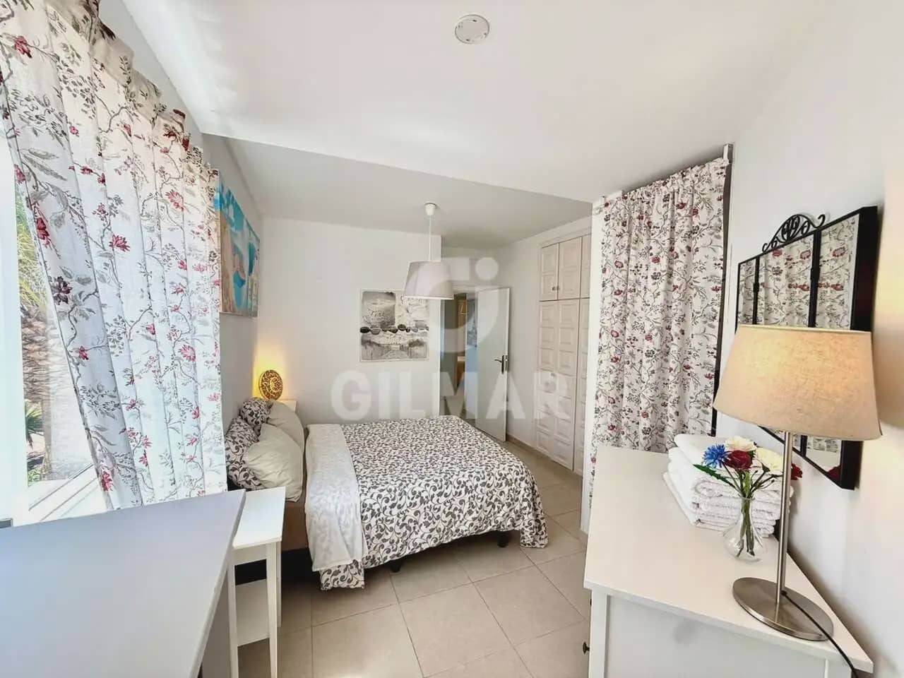 Piso de 2 habitaciones en San Miguel de Abona en venta con piscina - 279.000 € (Ref: 9815211)