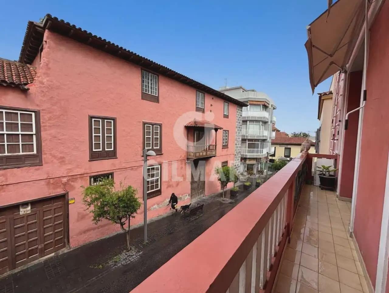 7 bedroom Villa for sale in Puerto de la Cruz - € 1,100,000 (Ref: 9841592)