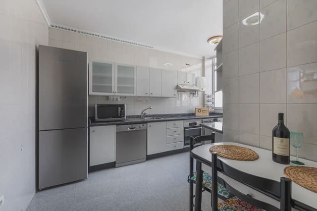 4 soveværelse Lejlighed til salg i Santa Catalina - Canteras, Las Palmas de Gran Canaria med garage - € 498.000 (Ref: 9844570)