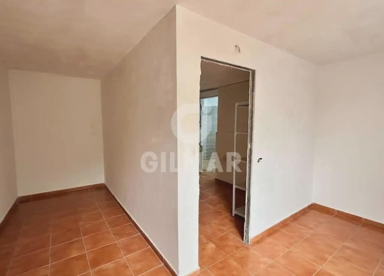 8 bedroom Villa for sale in Arafo - € 750,000 (Ref: 9861016)