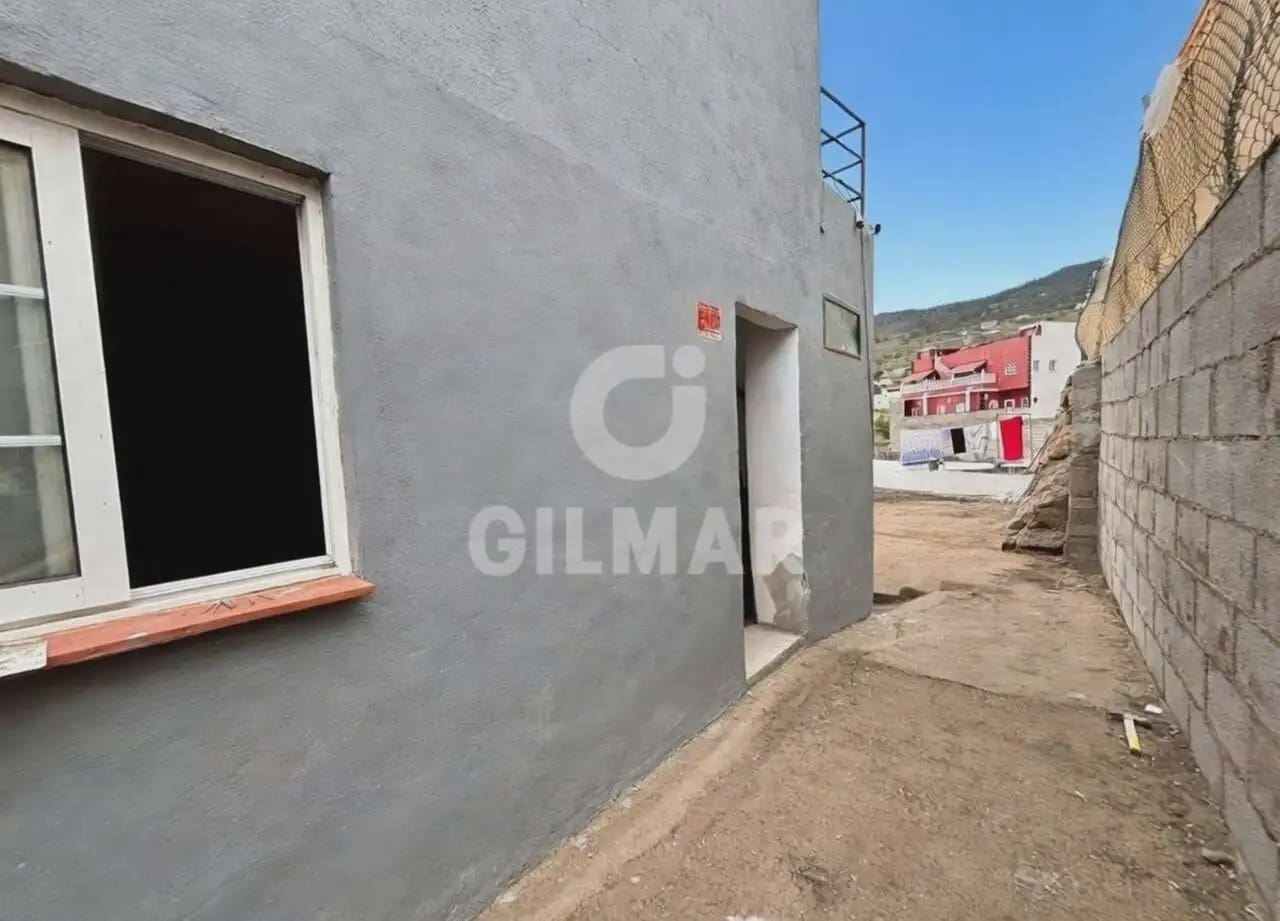 8 bedroom Villa for sale in Arafo - € 750,000 (Ref: 9861016)