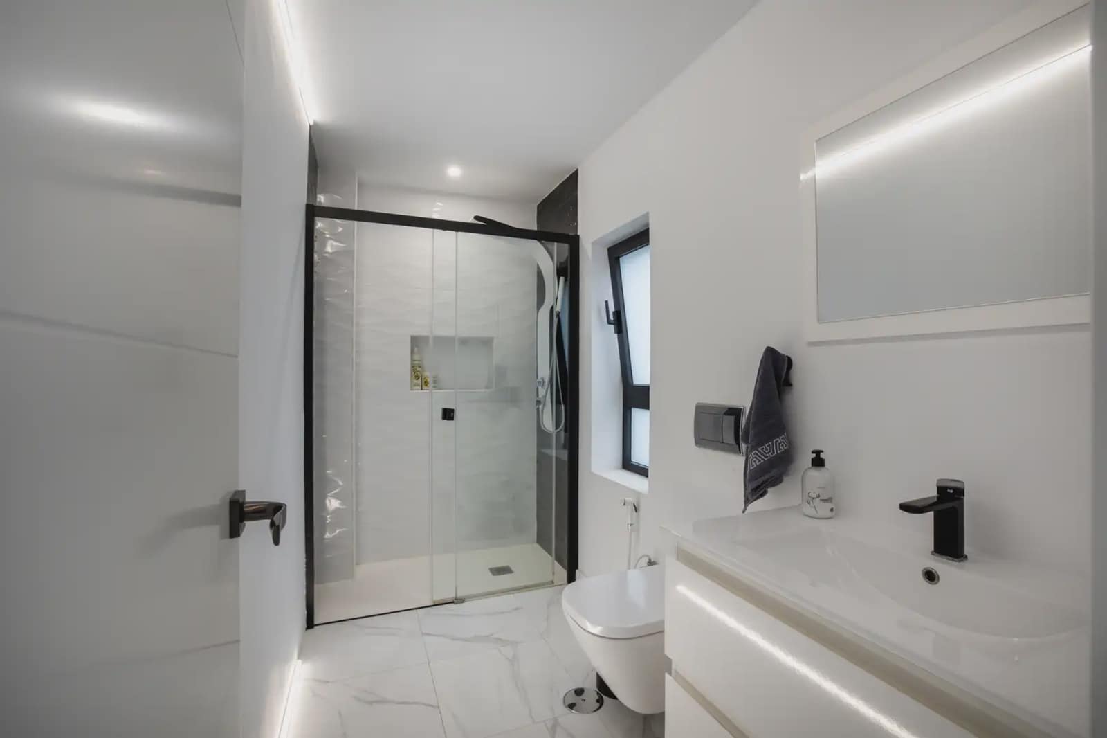 Casa de 3 habitaciones en Las Palmas de Gran Canaria en venta con garaje - 445.000 € (Ref: 9867480)