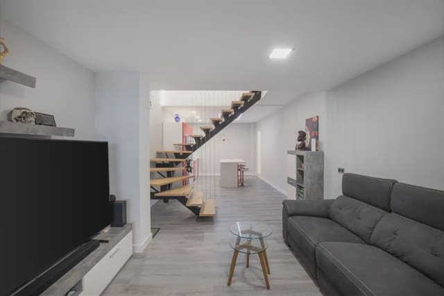 Casa de 3 habitaciones en Tafira, Las Palmas de Gran Canaria en venta con garaje - 445.000 € (Ref: 9867480)