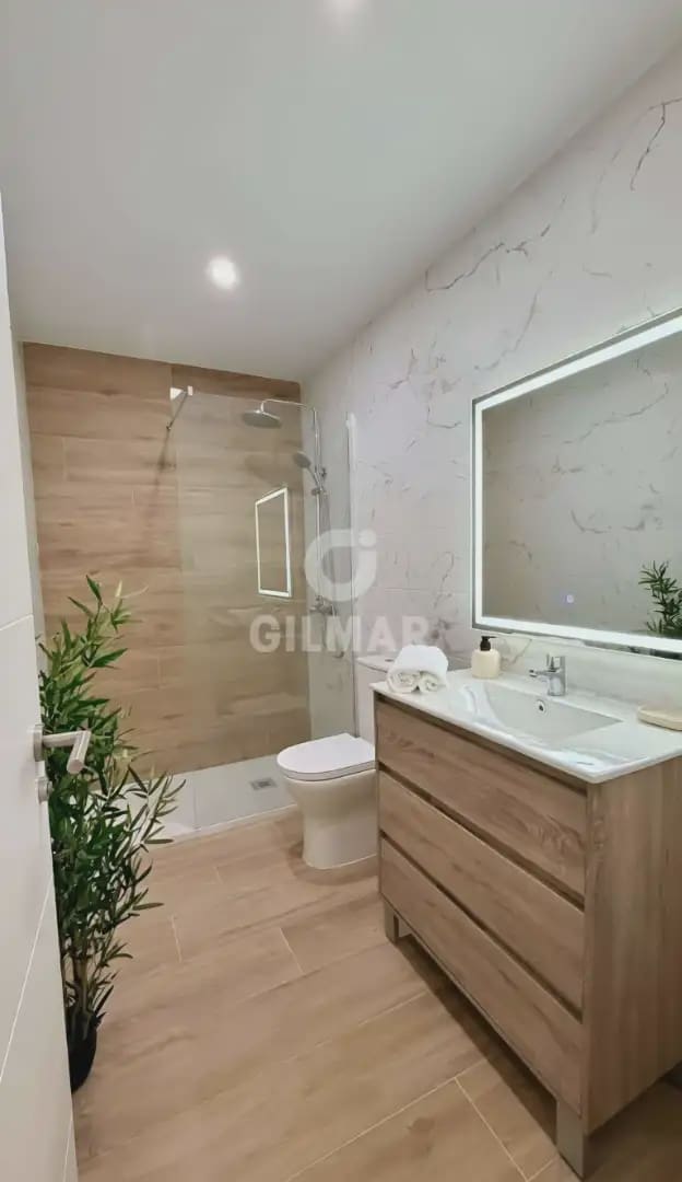 2 soveværelse Lejlighed til salg i Arona - € 289.000 (Ref: 9895440)