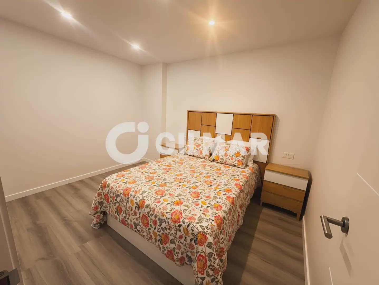 2 slaapkamer Flat te koop in Arona - € 289.000 (Ref: 9895440)