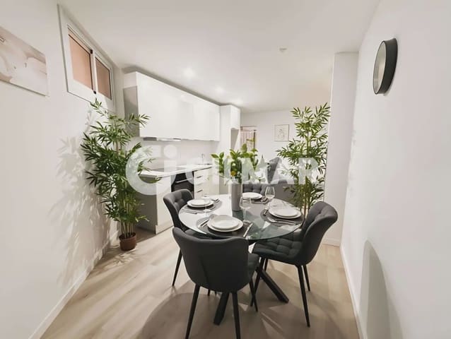 2 sovrum Lägenhet till salu i Arona - 289 000 € (Ref: 9895440)