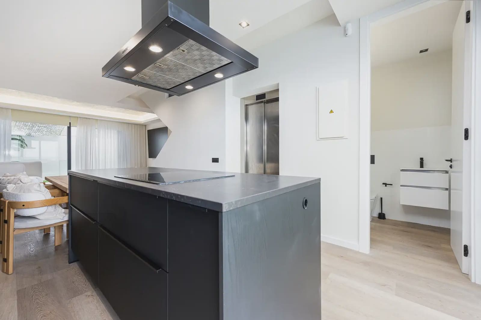 3 sypialnia Dom na sprzedaż w Las Palmas de Gran Canaria z garażem - 980 000 € (Ref: 9911757)