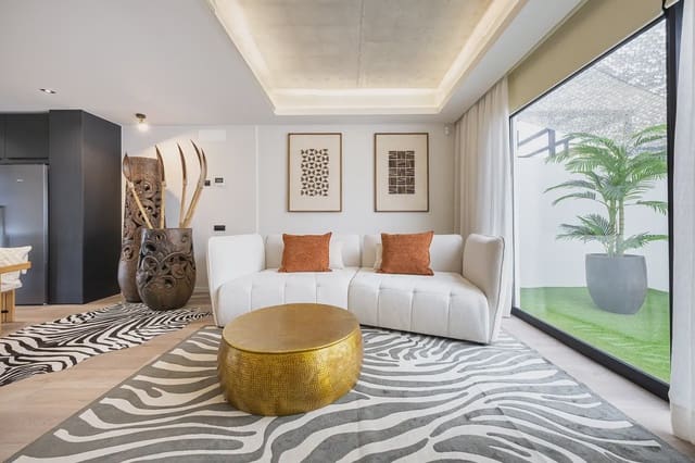 3 sypialnia Dom na sprzedaż w Siete Palmas, Las Palmas de Gran Canaria z garażem - 980 000 € (Ref: 9911757)