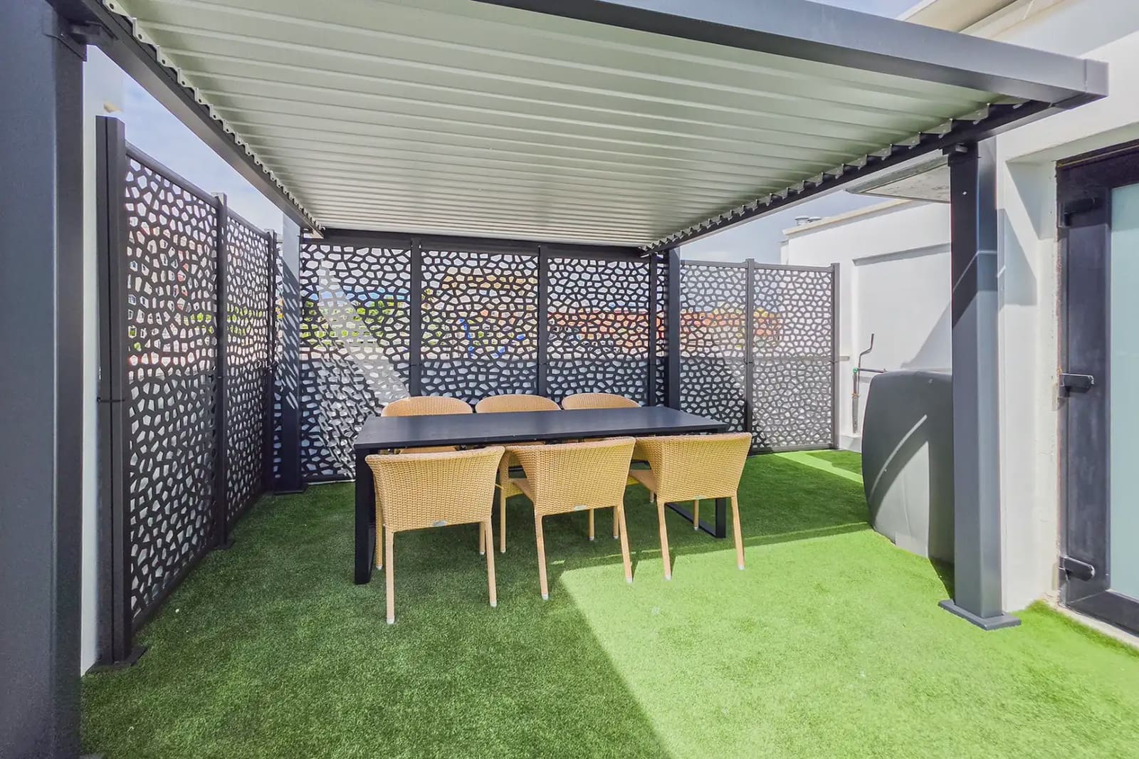 3 sypialnia Dom na sprzedaż w Las Palmas de Gran Canaria z garażem - 980 000 € (Ref: 9911757)