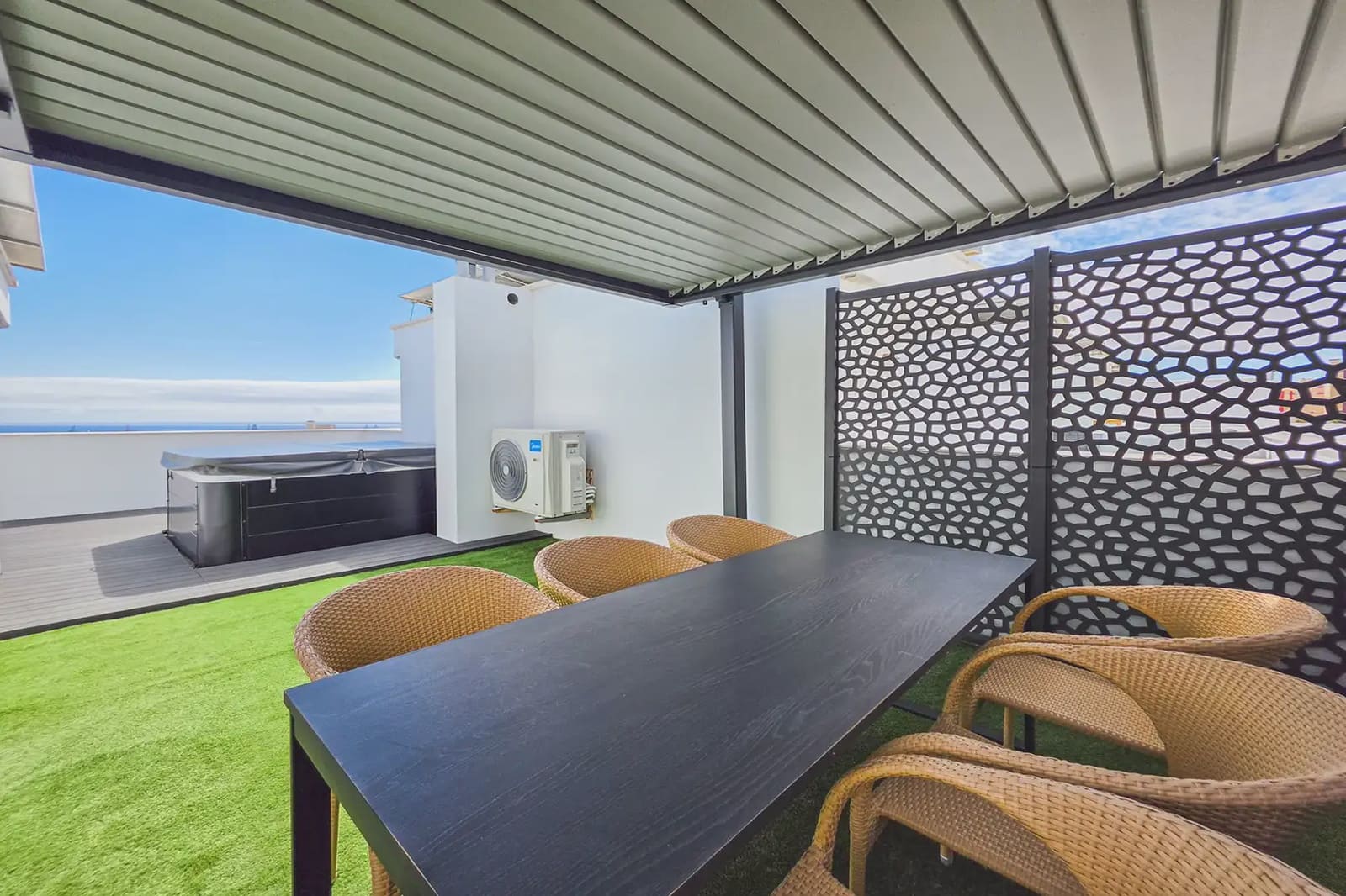 3 sypialnia Dom na sprzedaż w Las Palmas de Gran Canaria z garażem - 980 000 € (Ref: 9911757)