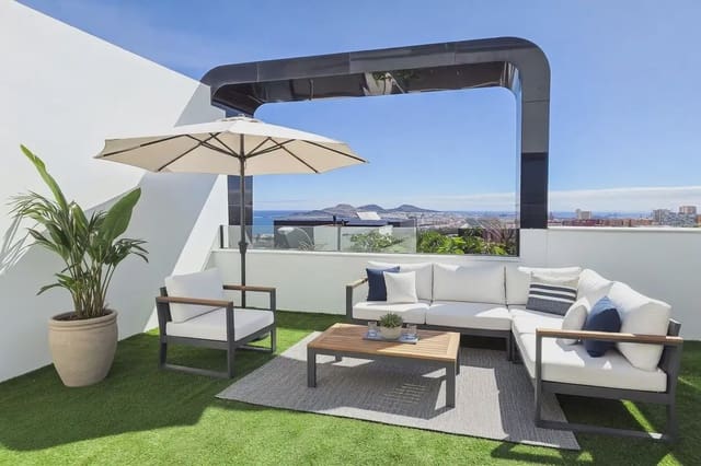 3 soveværelse Byhus til salg i Siete Palmas, Las Palmas de Gran Canaria med garage - € 980.000 (Ref: 9911757)