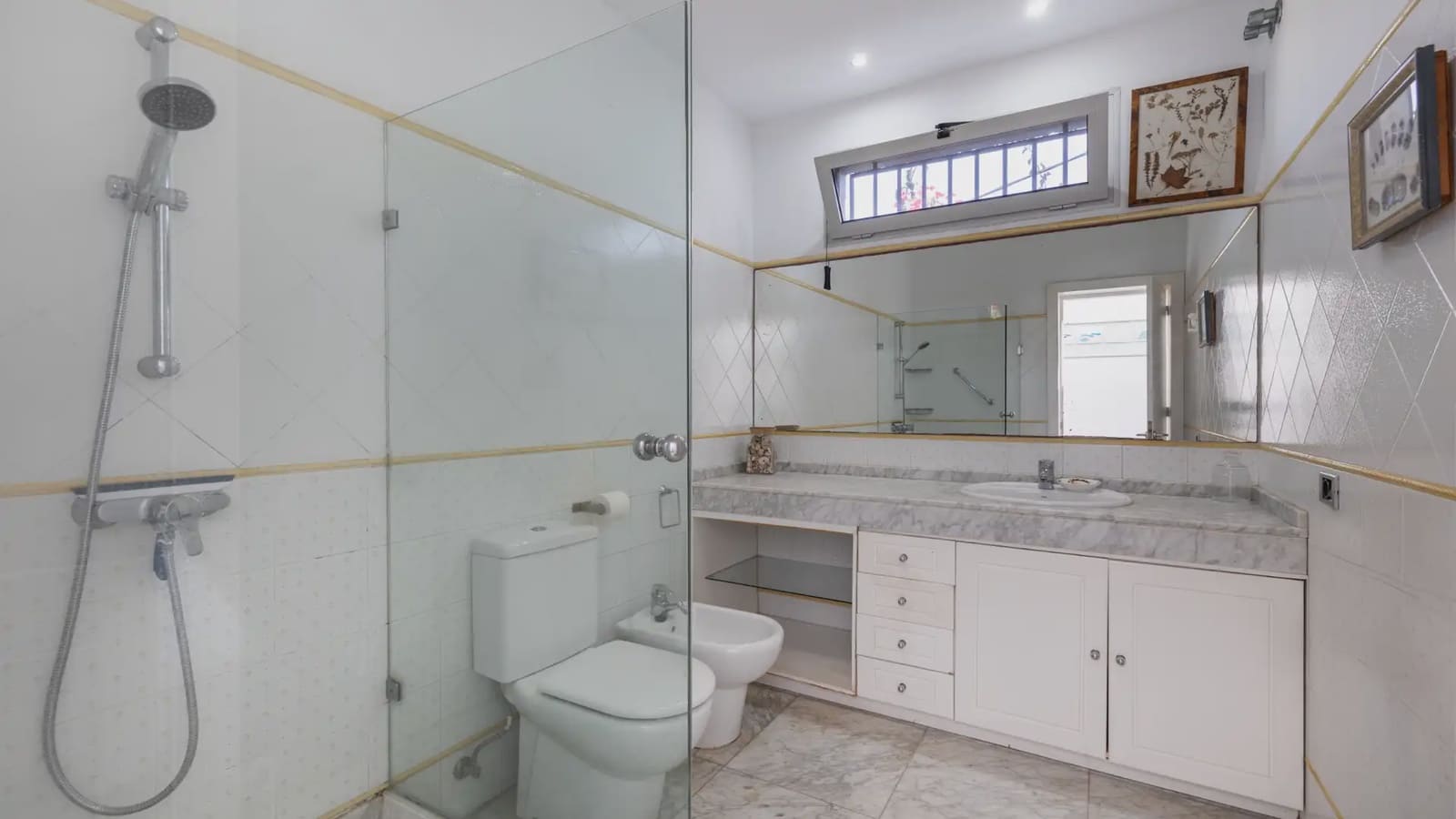 3 bedroom Villa for sale in Las Palmas de Gran Canaria with garage - € 840,000 (Ref: 9976556)