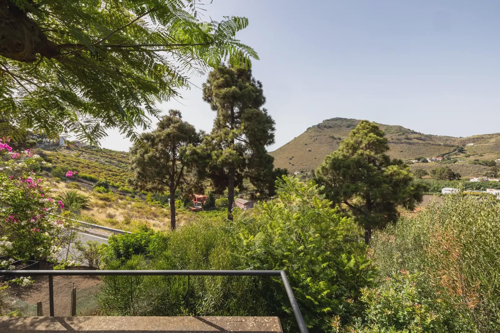 3 bedroom Villa for sale in Las Palmas de Gran Canaria with garage - € 840,000 (Ref: 9976556)