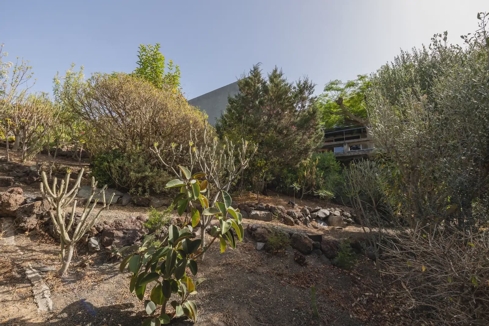 3 bedroom Villa for sale in Las Palmas de Gran Canaria with garage - € 840,000 (Ref: 9976556)