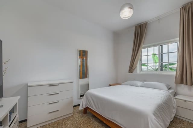 2 quarto Apartamento para venda em Arucas - 135 000 € (Ref: 9977765)