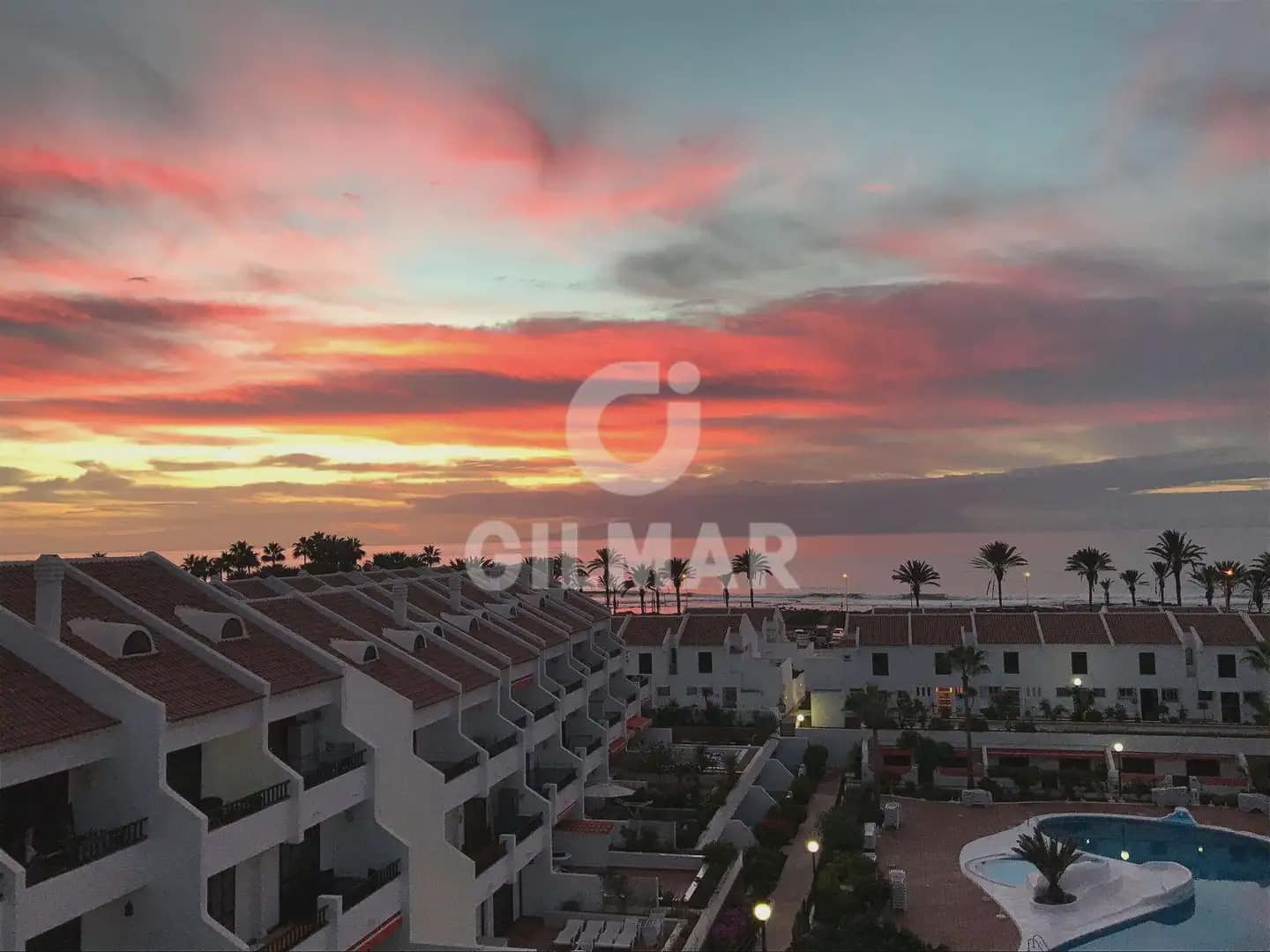 5 soverom Penthouse til salgs i Arona med svømmebasseng - € 1 400 000 (Ref: 9984129)