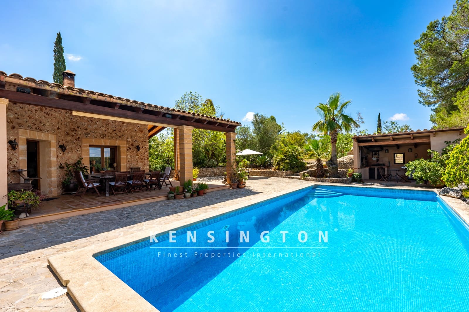 3 soveværelse Villa til salg i Portocristo / Port de Manacor med swimmingpool - € 1.795.000 (Ref: 7616563)