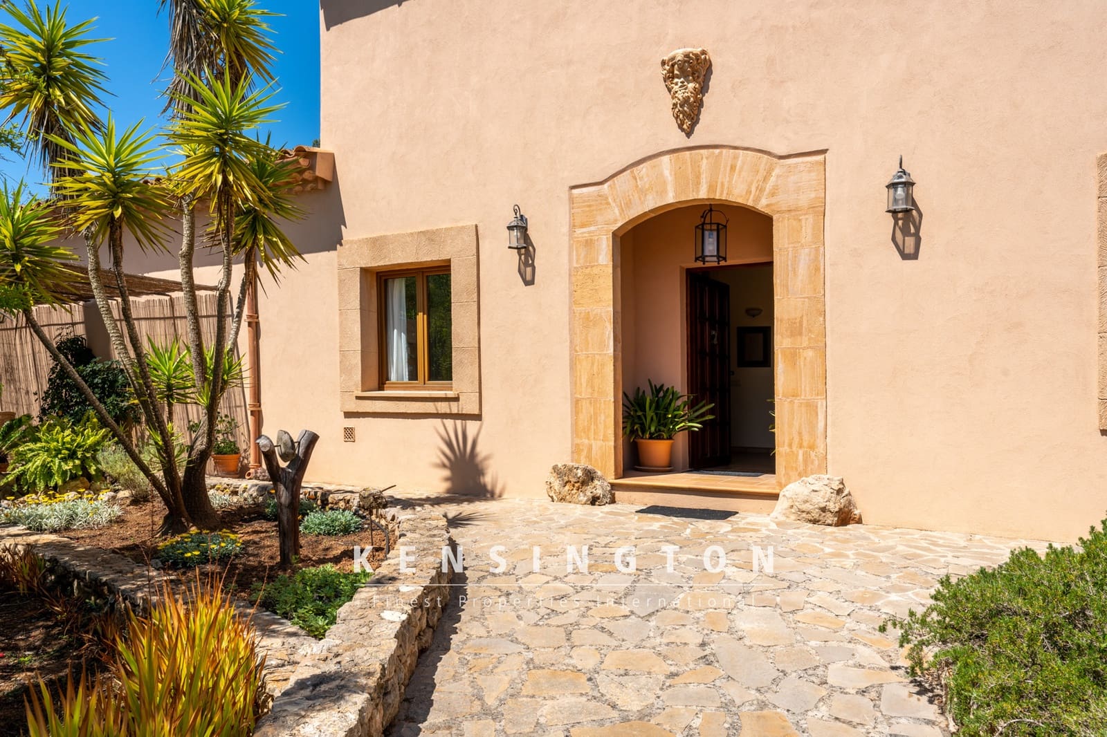 3 soveværelse Villa til salg i Portocristo / Port de Manacor med swimmingpool - € 1.795.000 (Ref: 7616563)