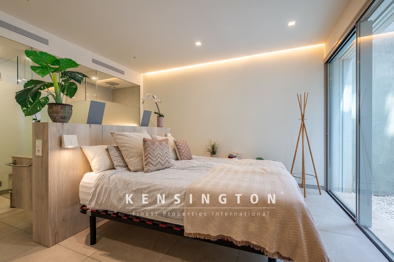 4 slaapkamer Villa te koop in Portocristo / Port de Manacor met zwembad garage - € 4.300.000 (Ref: 7700085)