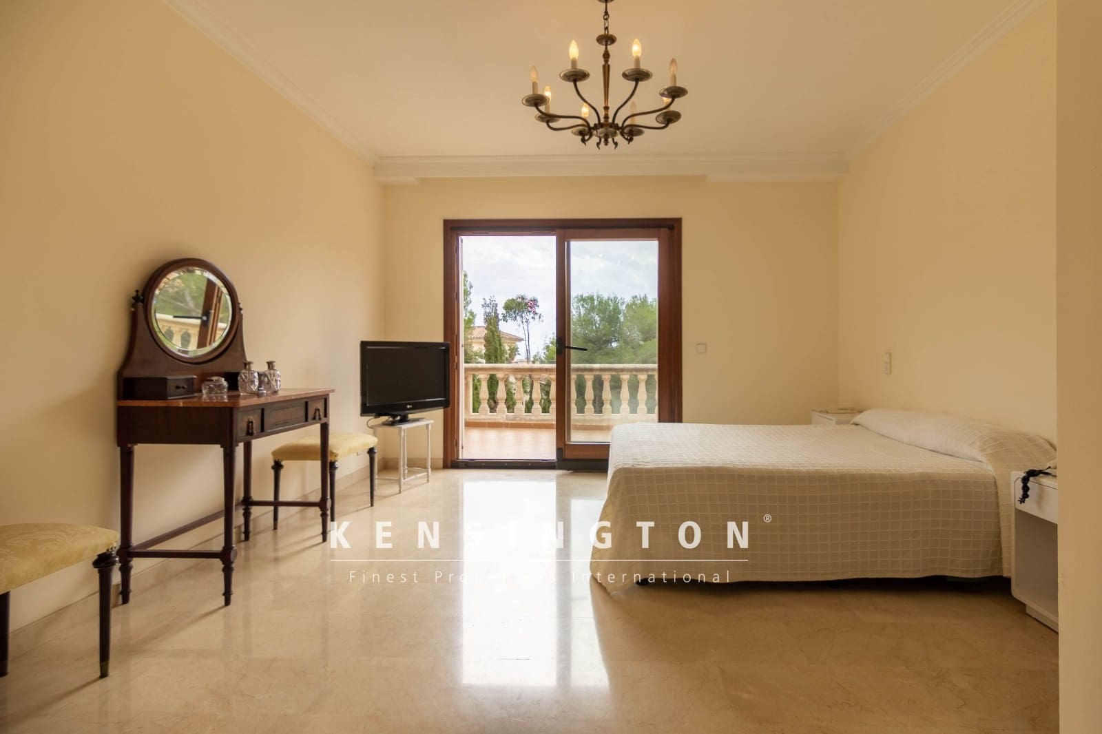 4 slaapkamer Villa te koop in Portocristo / Port de Manacor met zwembad - € 1.250.000 (Ref: 7844520)