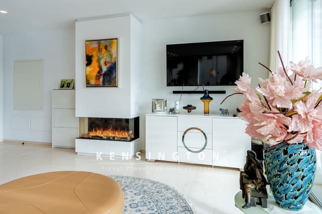 2 bedroom Apartment for sale in Portocristo / Port de Manacor, Manacor with pool - € 1,150,000 (Ref: 7995967)