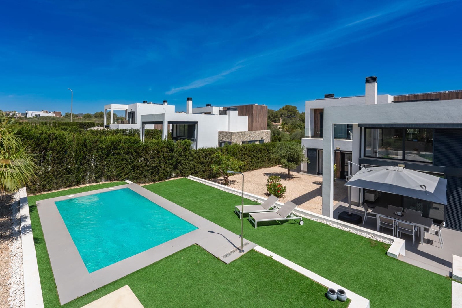 3 soveværelse Villa til salg i Cala Murada med swimmingpool - € 1.150.000 (Ref: 8335038)