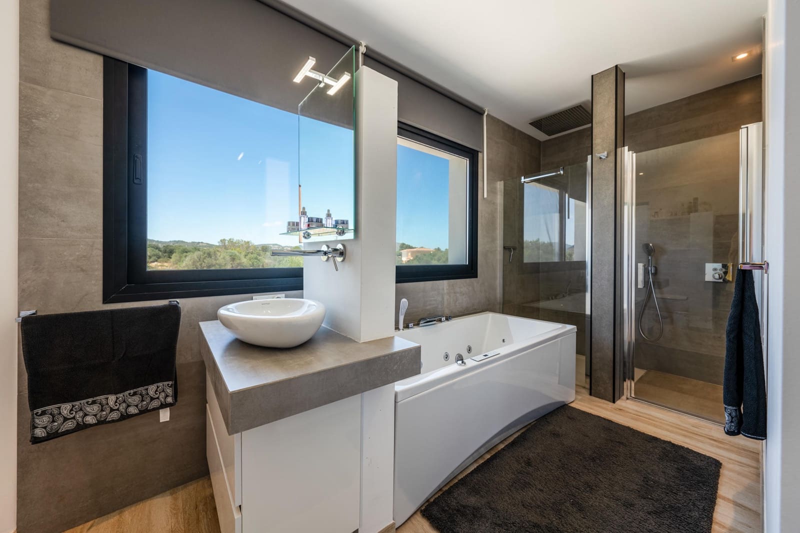 4 soverom Villa til salgs i Calas de Mallorca med svømmebasseng - € 1 995 000 (Ref: 8335039)