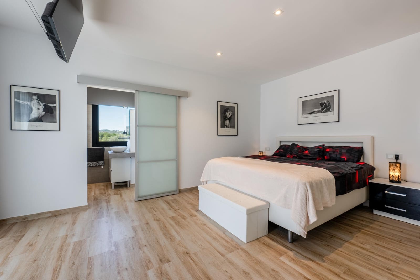 4 soverom Villa til salgs i Calas de Mallorca med svømmebasseng - € 1 995 000 (Ref: 8335039)