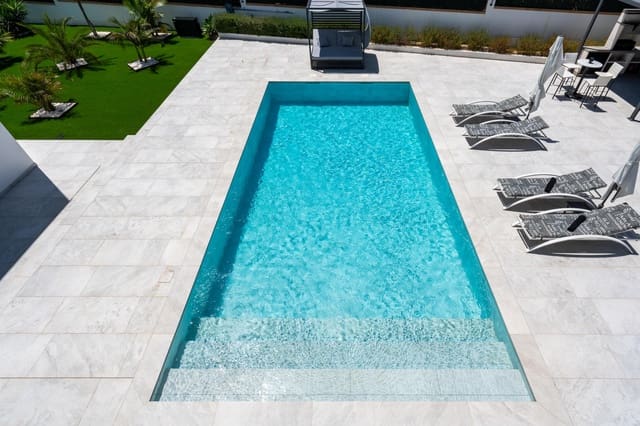 4 camera da letto Villa in vendita in Calas de Mallorca, Manacor con piscina - 1.995.000 € (Rif: 8335039)