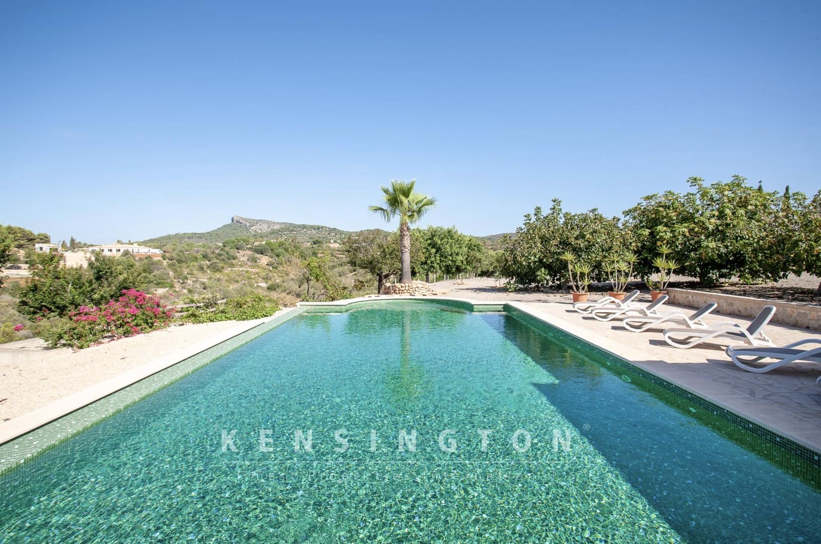 5 soveværelse Villa til salg i Manacor med swimmingpool - € 3.890.000 (Ref: 8372467)