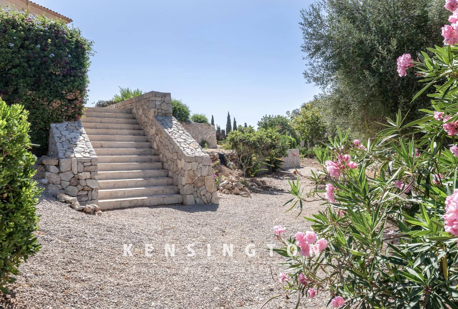 5 soveværelse Villa til salg i Manacor med swimmingpool - € 3.890.000 (Ref: 8372467)