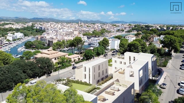 3 Zimmer Villa zu verkaufen in Portocristo / Port de Manacor, Manacor mit Pool - 2.400.000 € (Ref: 8396377)