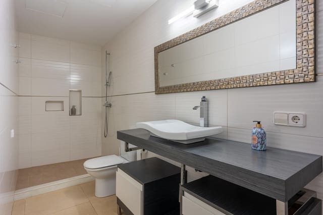 4 chambre Villa/Maison à vendre à Portocristo / Port de Manacor, Manacor avec piscine - 1 900 000 € (Ref: 8414910)