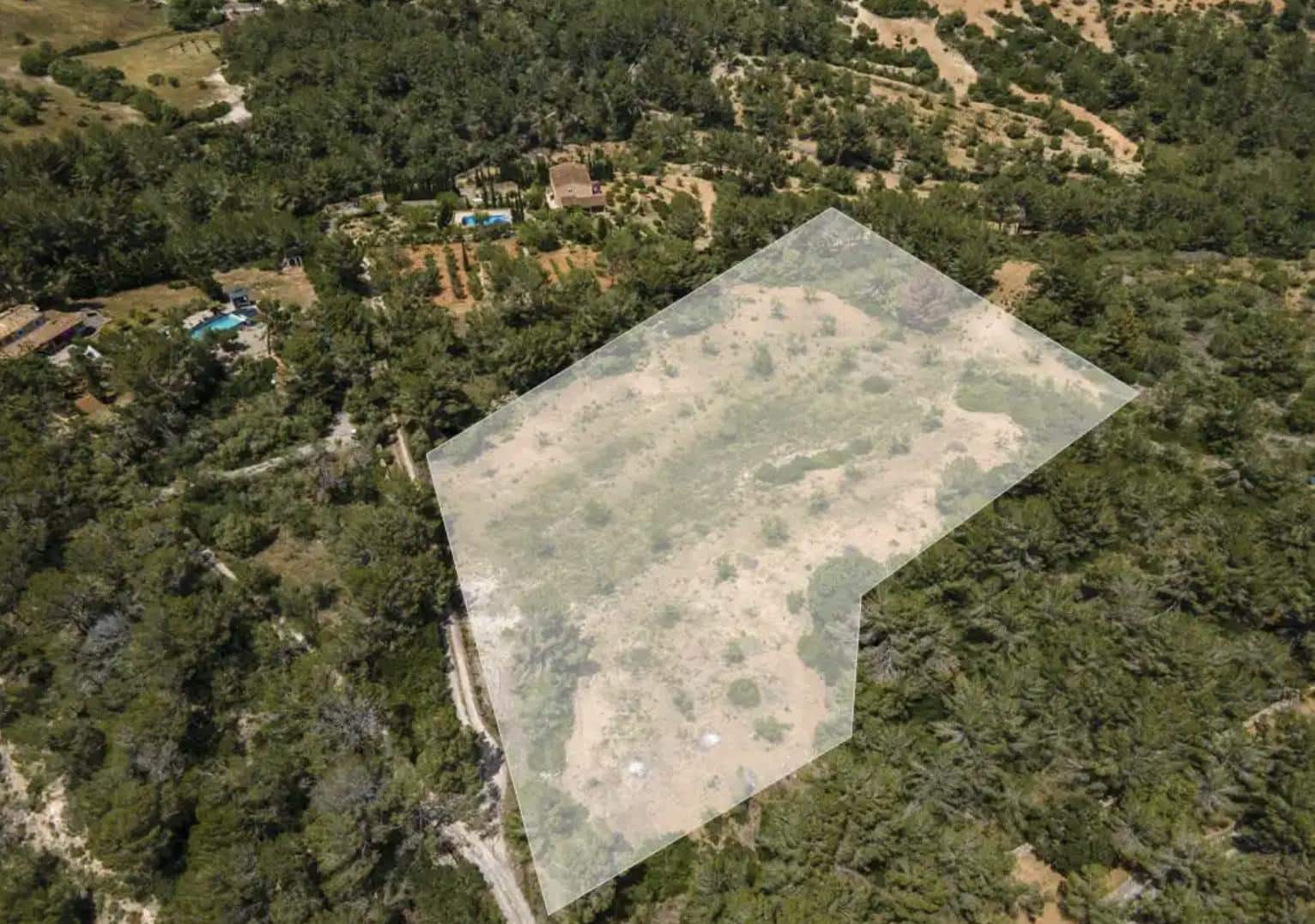 Rakentamaton maa myytävänä paikassa Son Macia - 995 000 € (Ref: 8531564)