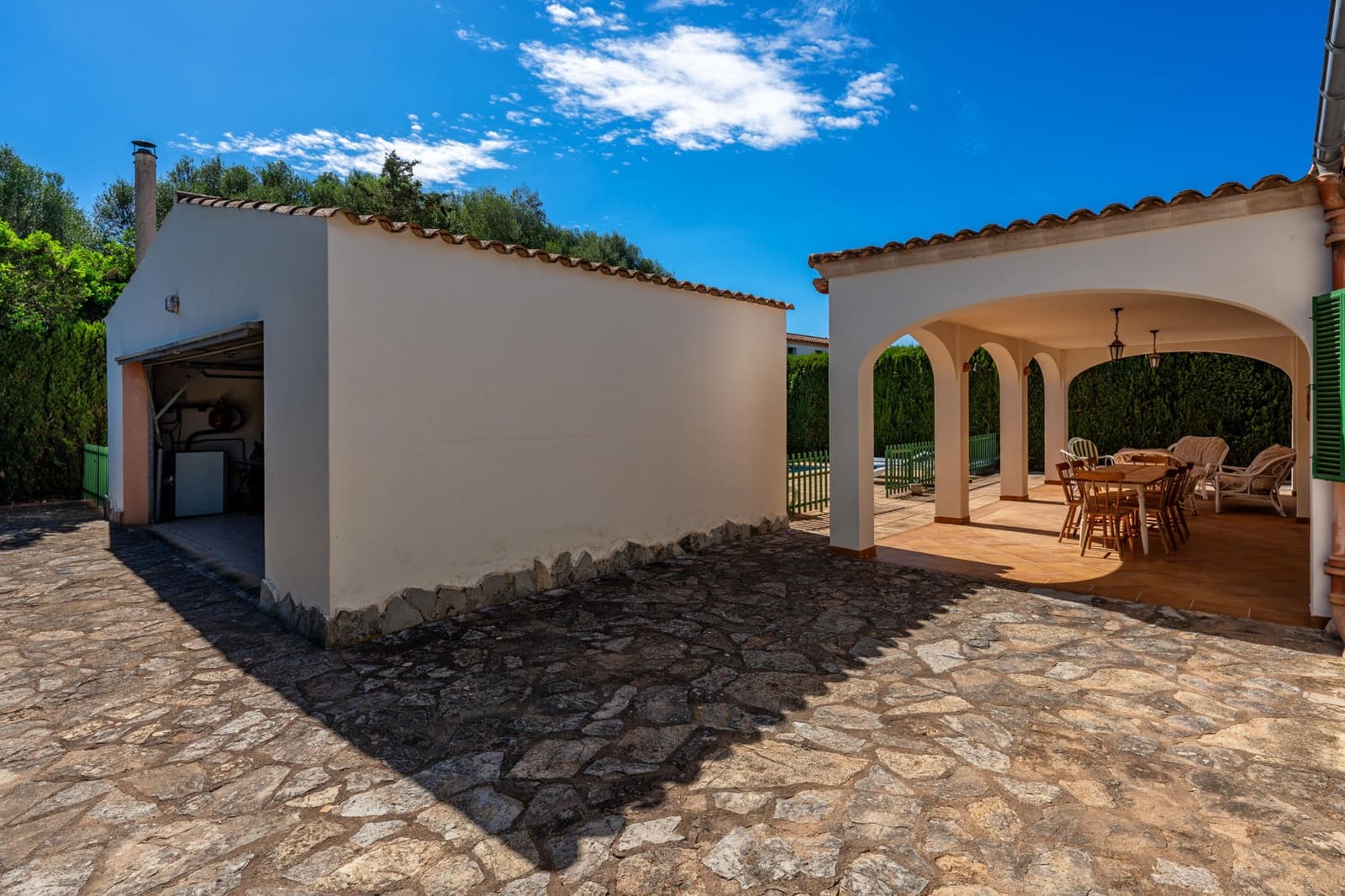 4 soveværelse Villa til salg i Cala Anguila med swimmingpool - € 795.000 (Ref: 8553789)