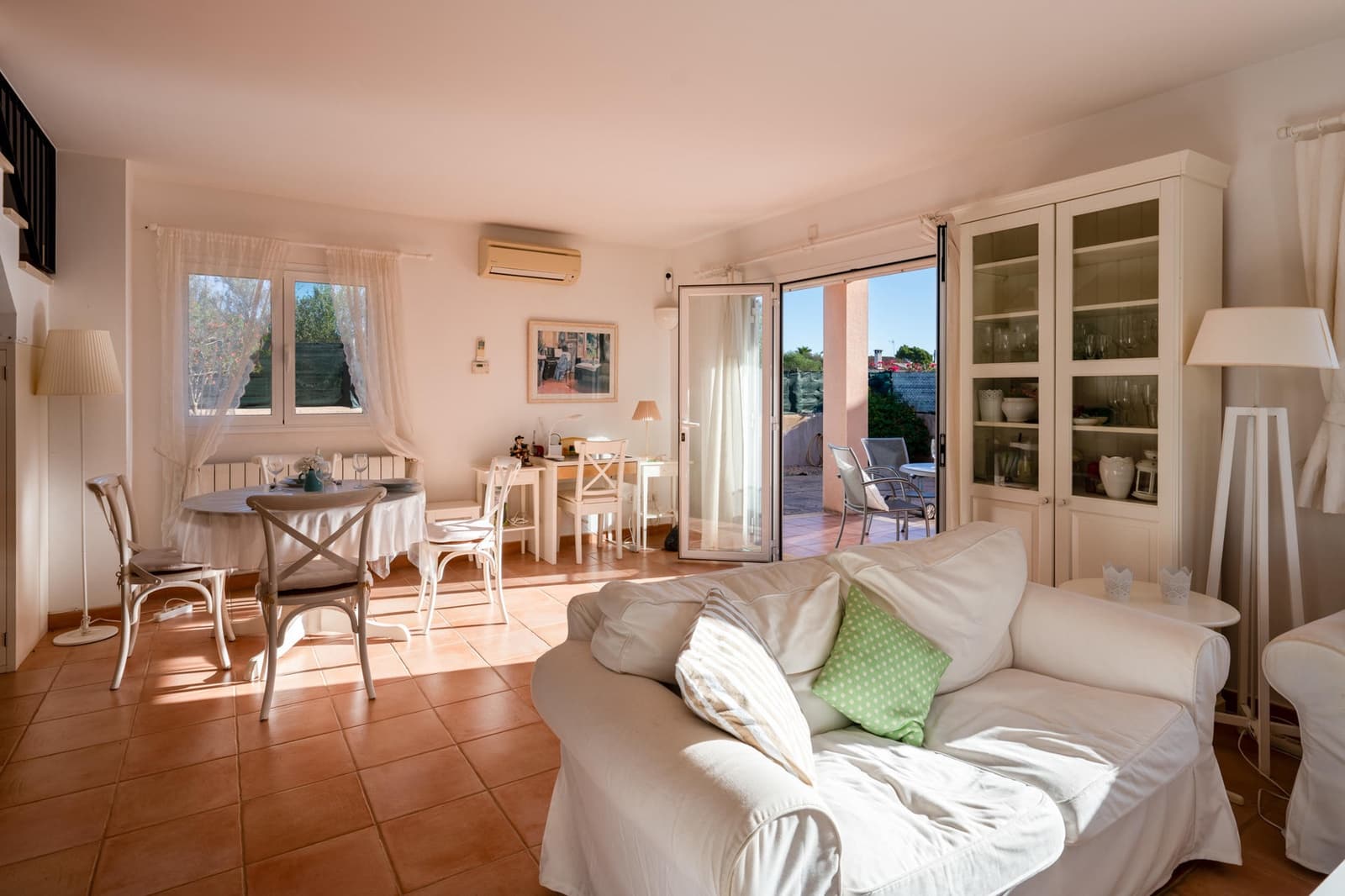 3 soveværelse Villa til salg i Cala Murada med swimmingpool - € 585.000 (Ref: 8581839)