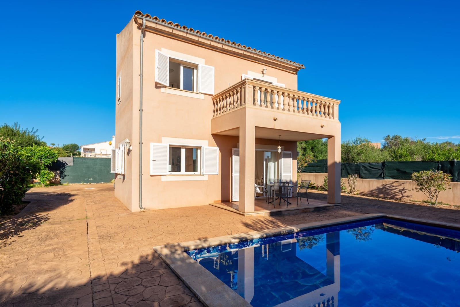 3 soveværelse Villa til salg i Cala Murada med swimmingpool - € 585.000 (Ref: 8581839)