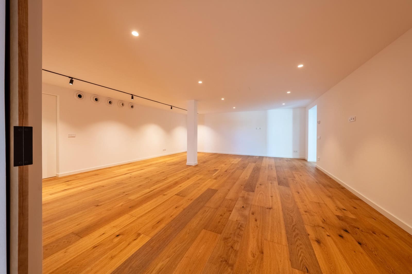 3 soveværelse Villa til salg i Cala Murada med garage - € 1.975.000 (Ref: 9014185)