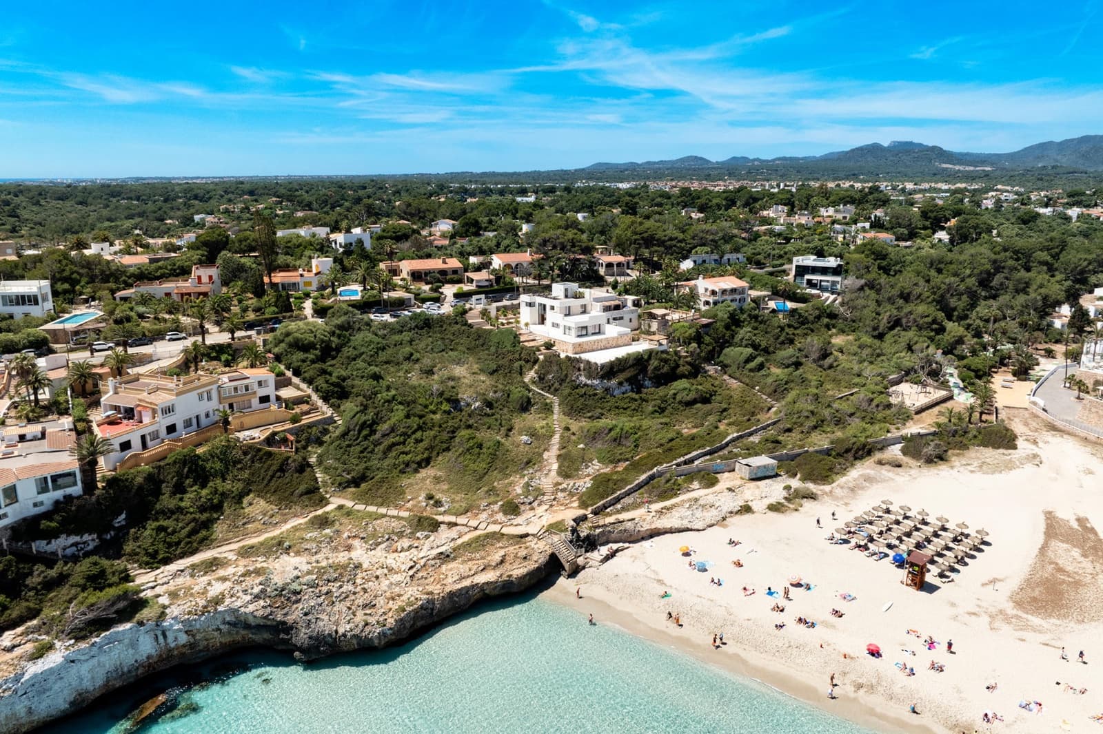 3 soveværelse Villa til salg i Cala Murada med garage - € 1.975.000 (Ref: 9014185)