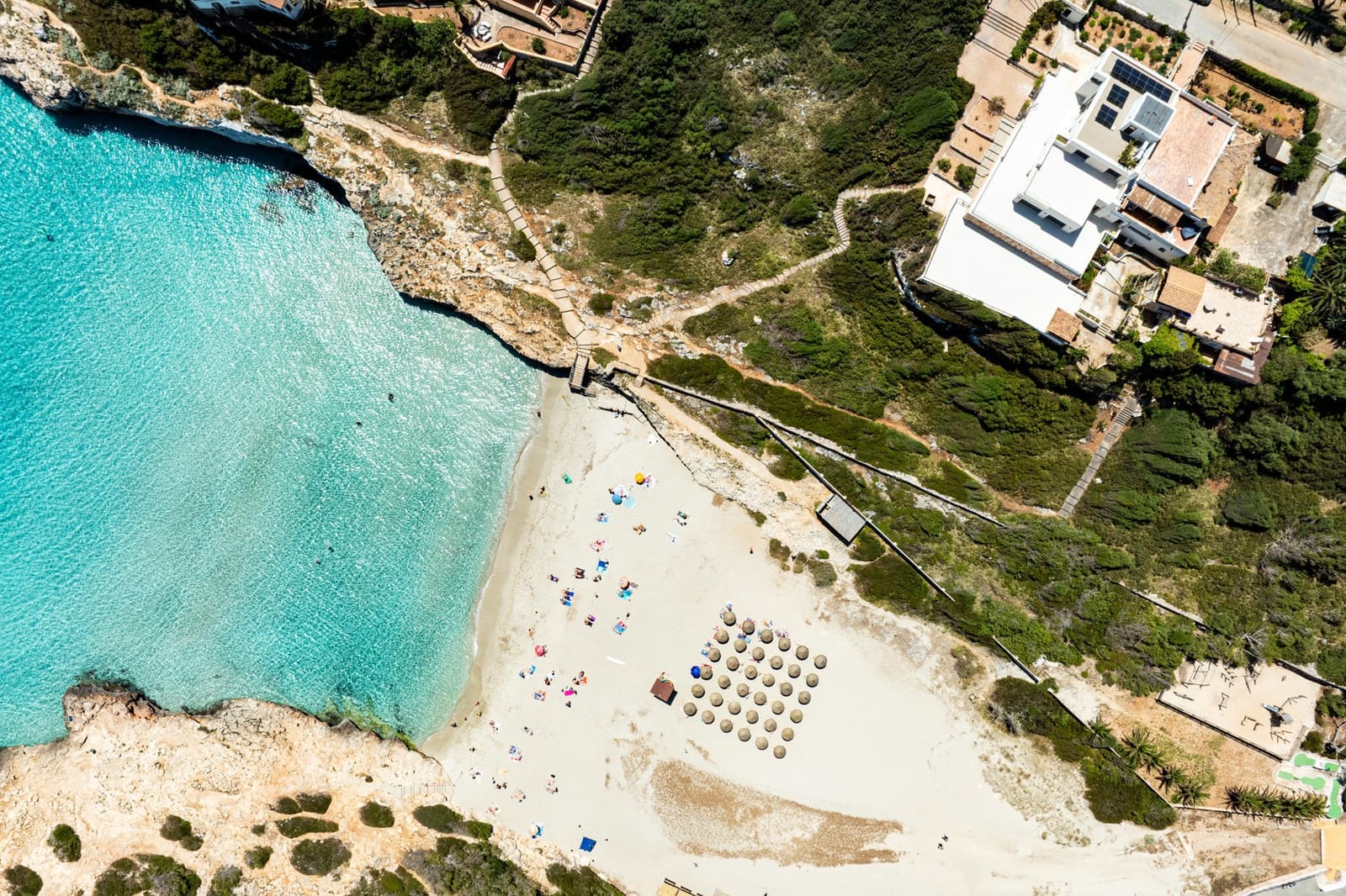 3 soveværelse Villa til salg i Cala Murada med garage - € 1.975.000 (Ref: 9014185)