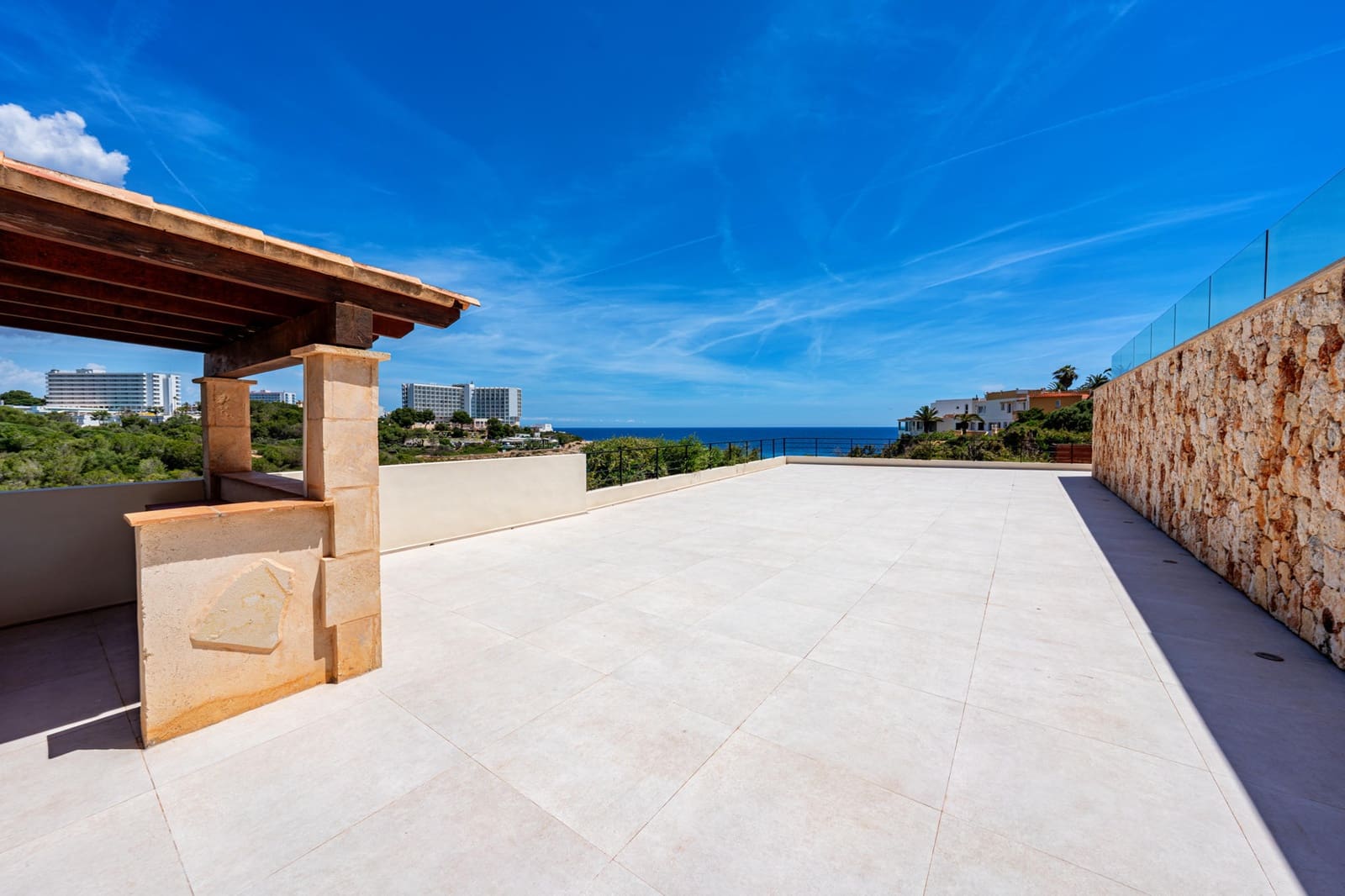 3 soveværelse Villa til salg i Cala Murada med garage - € 1.975.000 (Ref: 9014185)