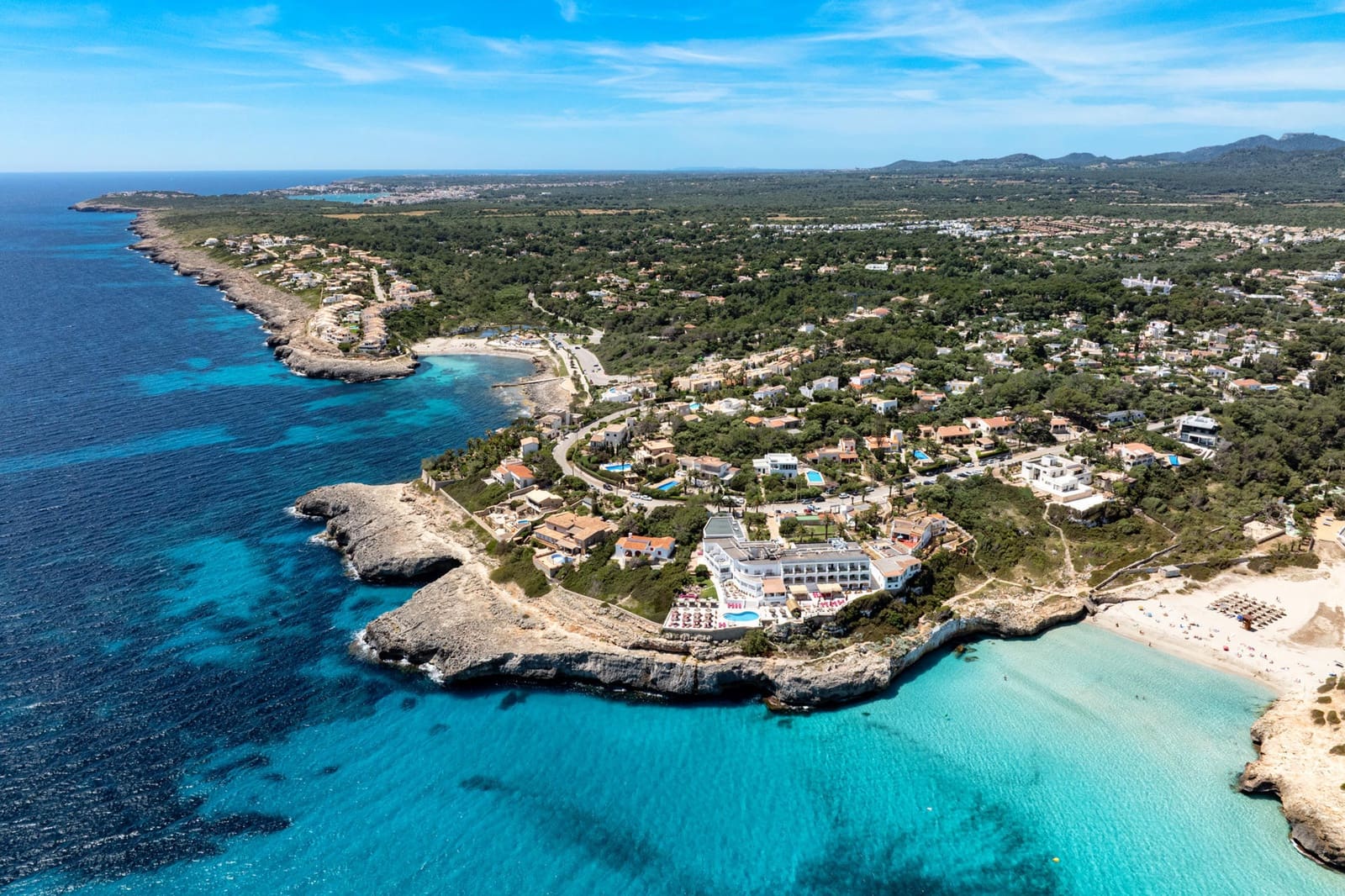 3 soveværelse Villa til salg i Cala Murada med garage - € 1.975.000 (Ref: 9014185)