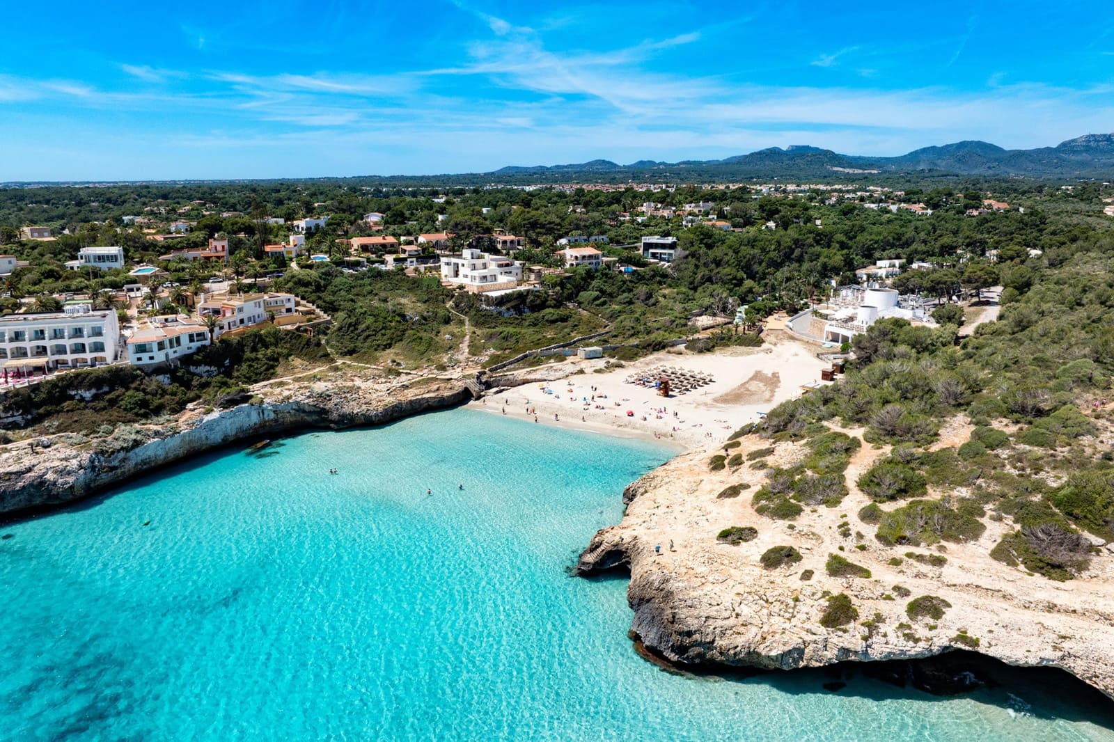 3 soveværelse Villa til salg i Cala Murada med garage - € 1.975.000 (Ref: 9014185)