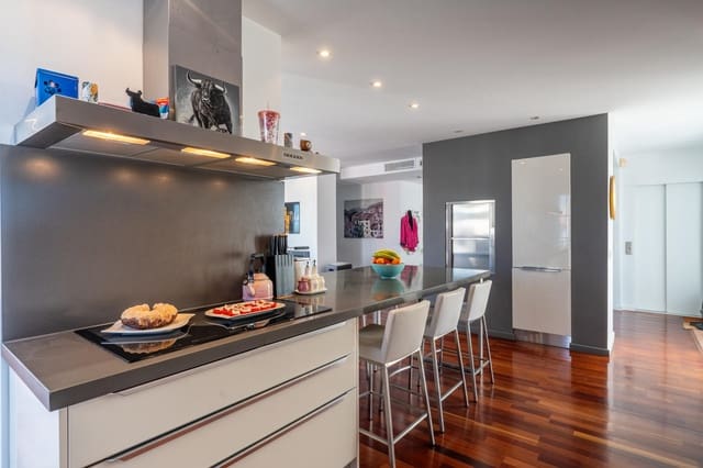 3 slaapkamer Appartement te koop in Portocristo / Port de Manacor, Manacor - € 925.000 (Ref: 9142106)