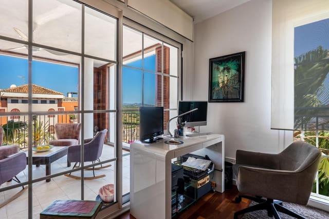 3 slaapkamer Appartement te koop in Portocristo / Port de Manacor, Manacor - € 925.000 (Ref: 9142106)