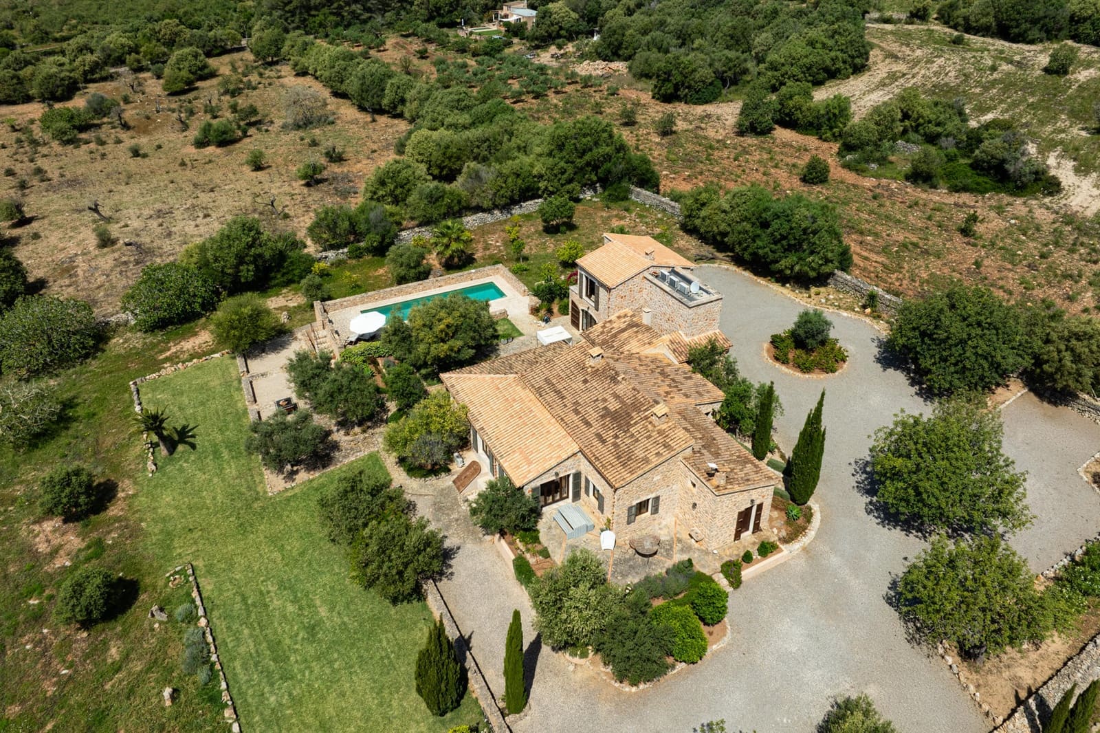 3 soveværelse Villa til salg i Sant Llorenc des Cardassar med swimmingpool - € 2.490.000 (Ref: 9142108)